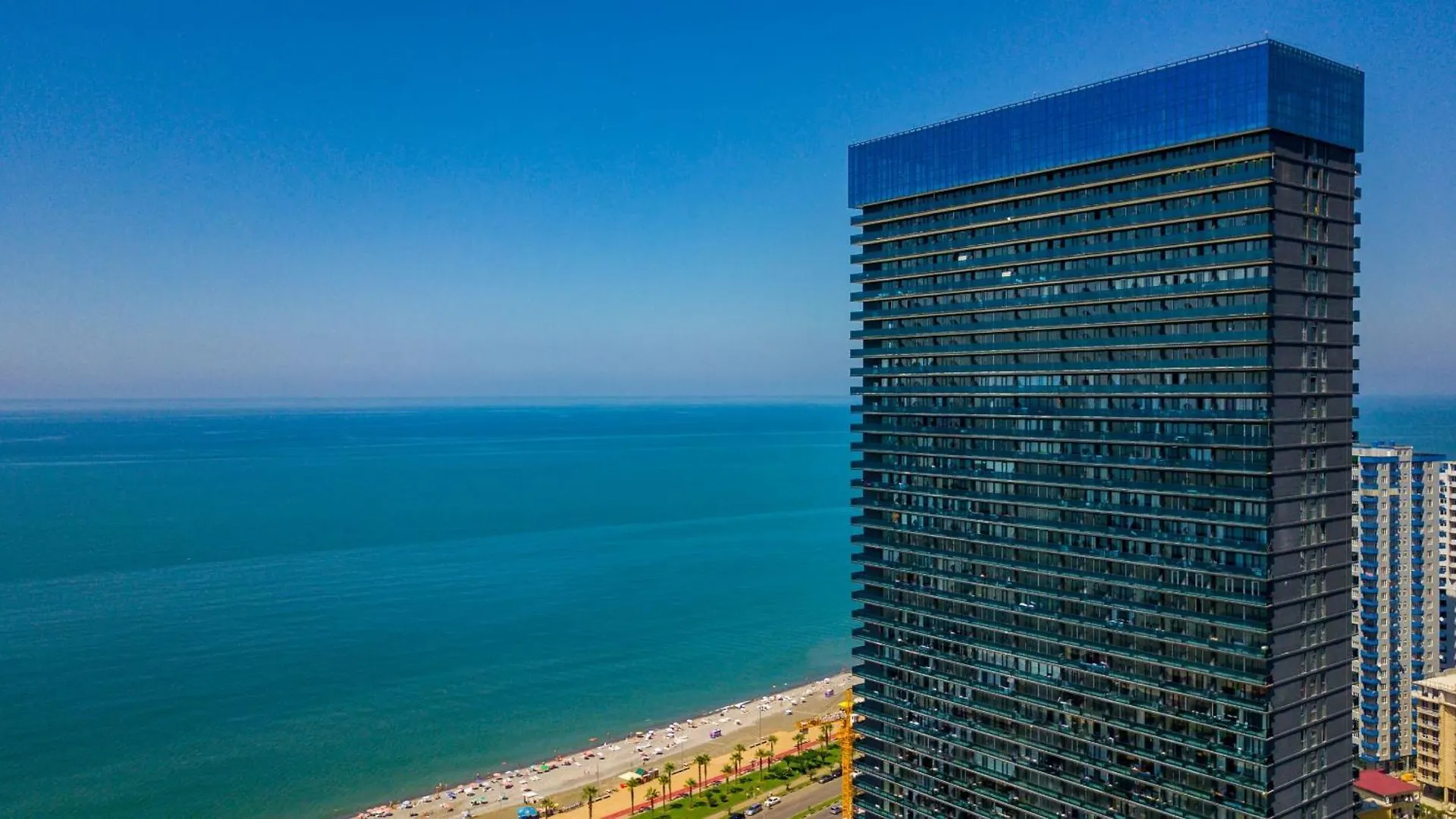 1 Min For Swim Apartment Batumi