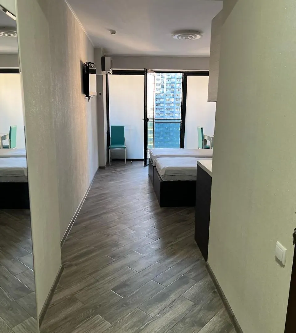 1 Min For Swim Apartment Batumi